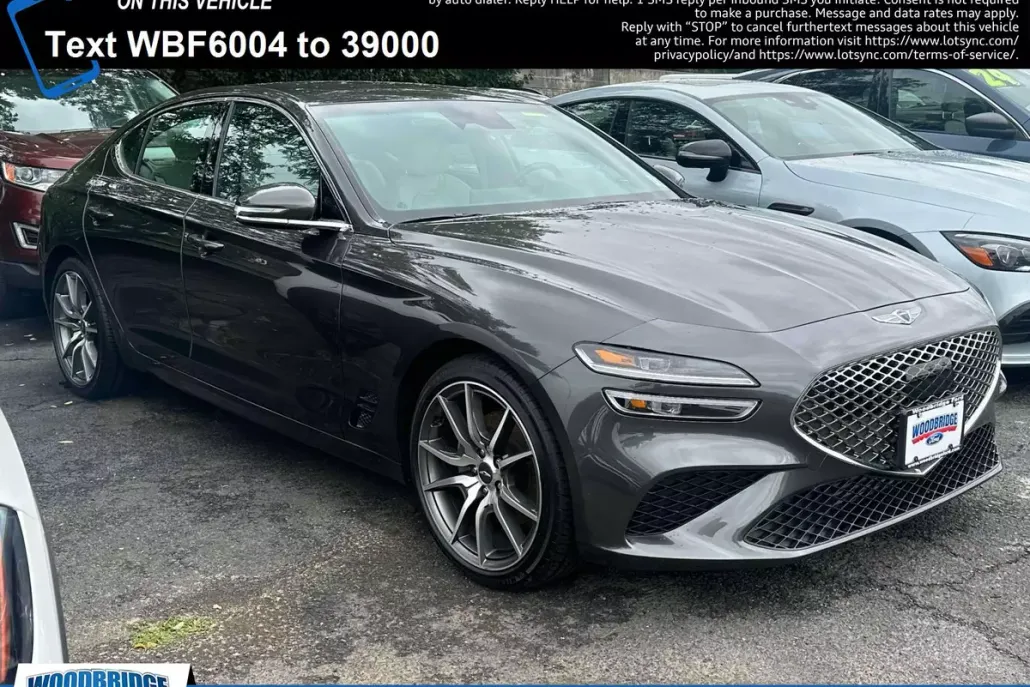 2023 Genesis G70 2.0T photo 1
