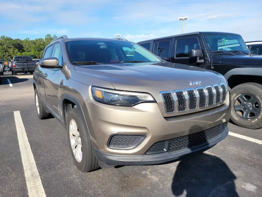 2020 Jeep Cherokee Latitude photo 1