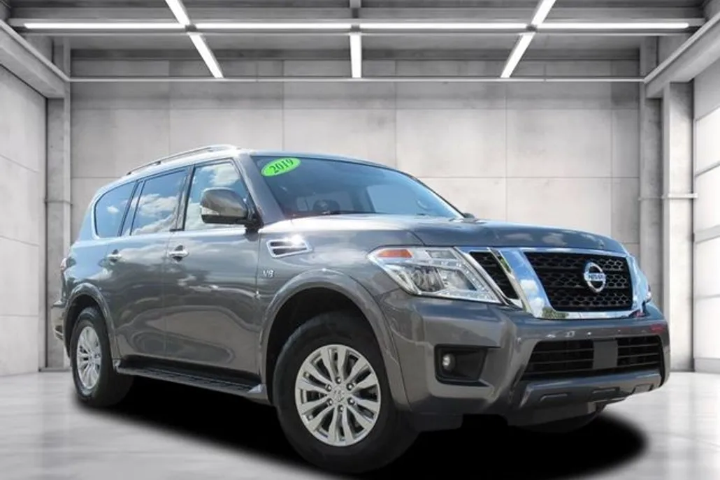2019 Nissan Armada SV photo 1