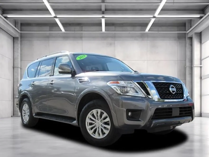 2019 Nissan Armada SV photo 1