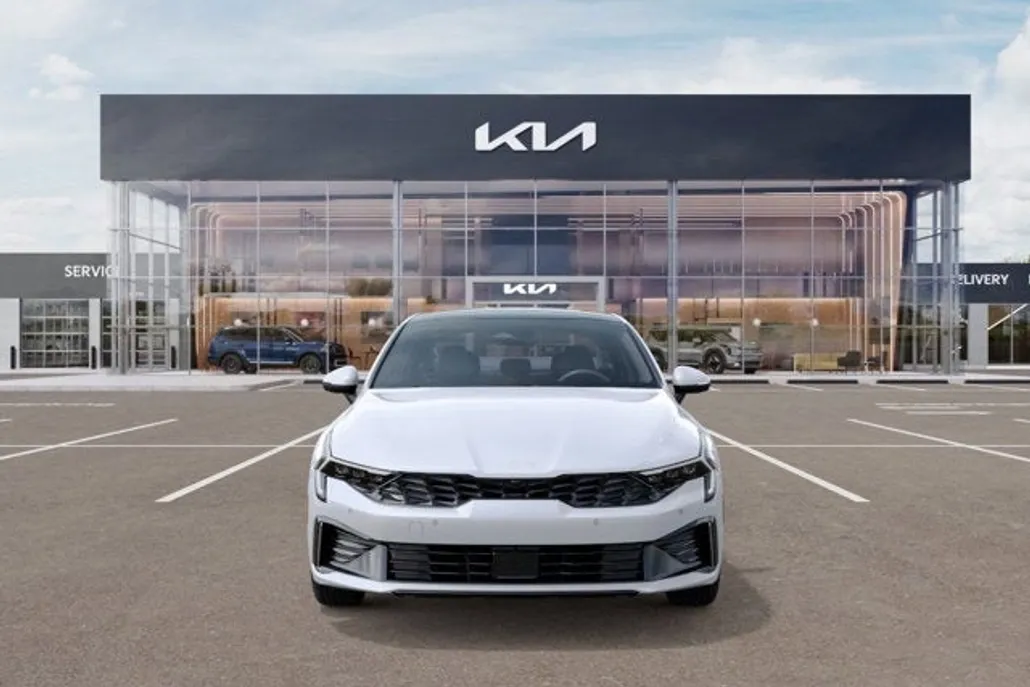 2026 Kia K5 EX photo 1