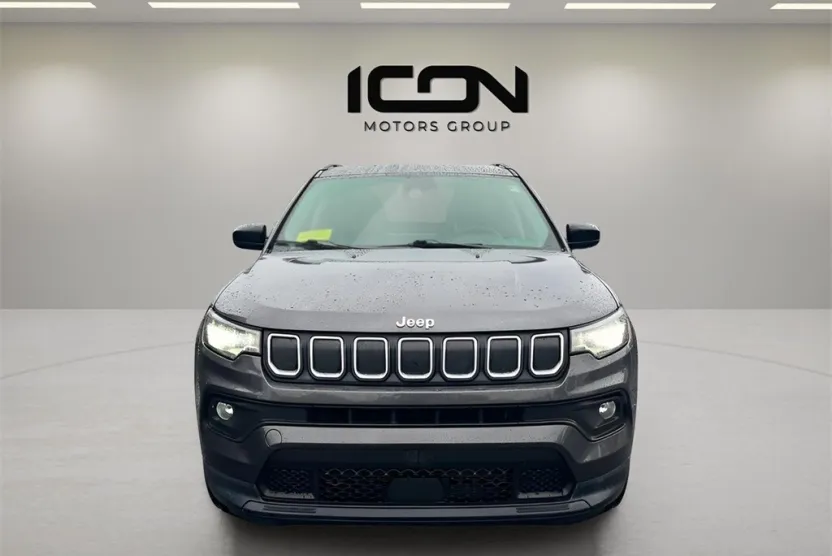 2022 Jeep Compass Latitude Lux Altitude photo 1