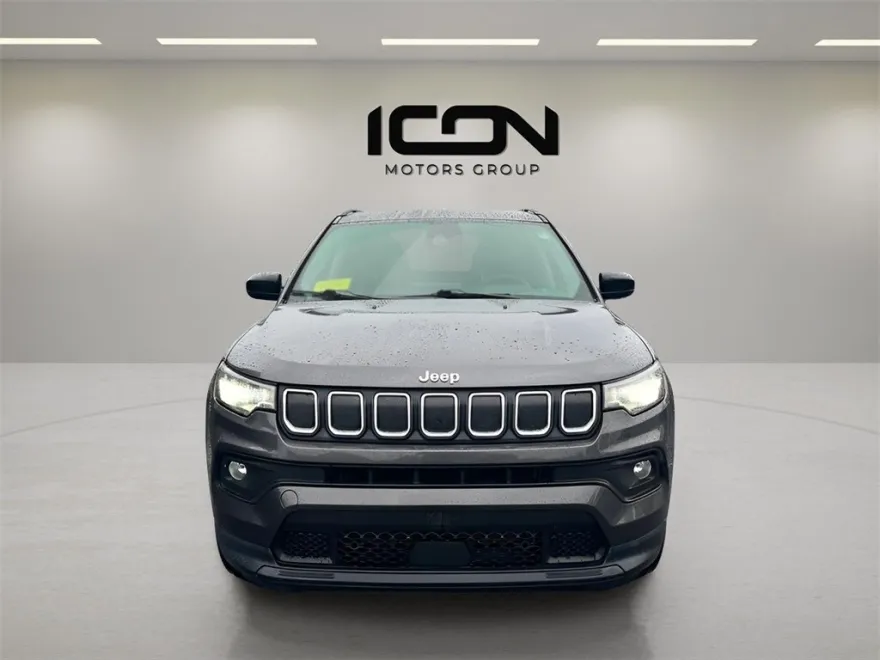 2022 Jeep Compass Latitude Lux Altitude photo 1