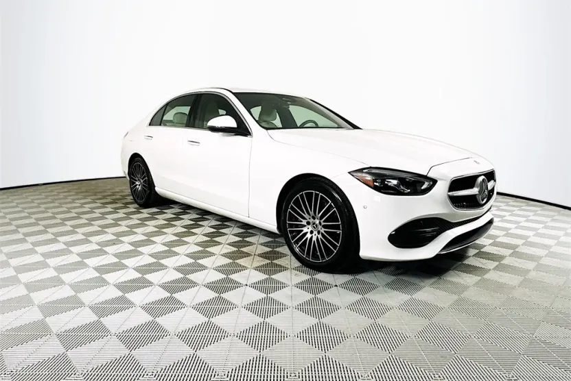 2025 Mercedes Benz C 300 photo 1