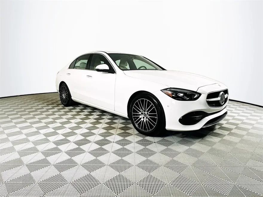 2025 Mercedes Benz C 300 photo 1
