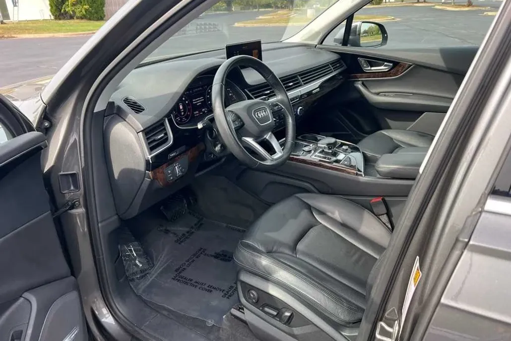 2018 Audi Q7 Premium Plus photo 1