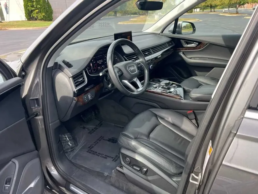 2018 Audi Q7 Premium Plus photo 1