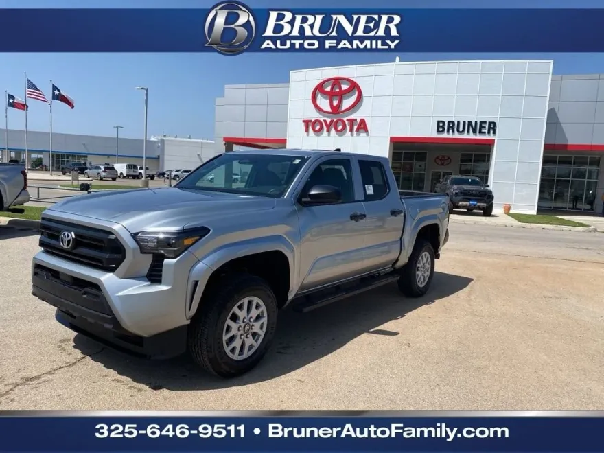 2025 Toyota Tacoma 4x4 SR photo 1