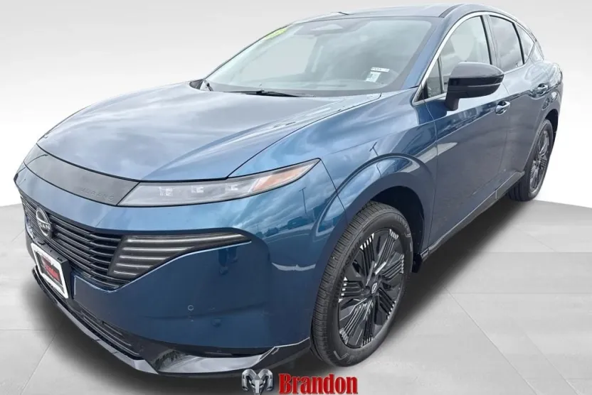 2025 Nissan Murano Platinum photo 1