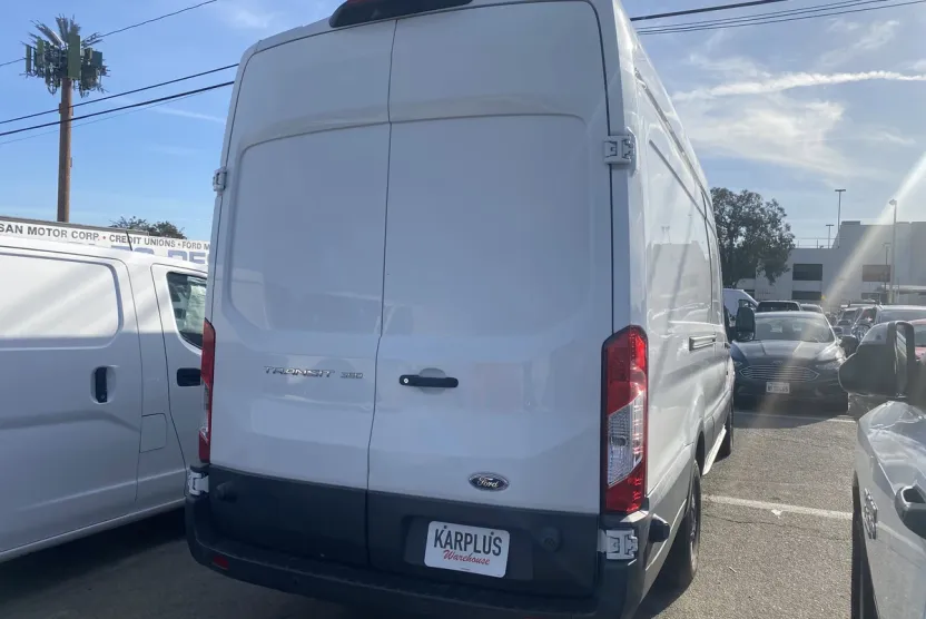 2018 Ford Transit Van photo 1