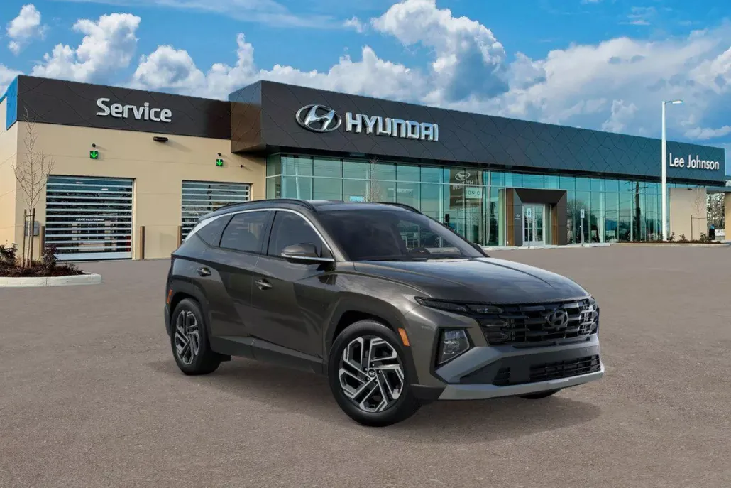 2026 Hyundai Tucson Hybrid Limited photo 1