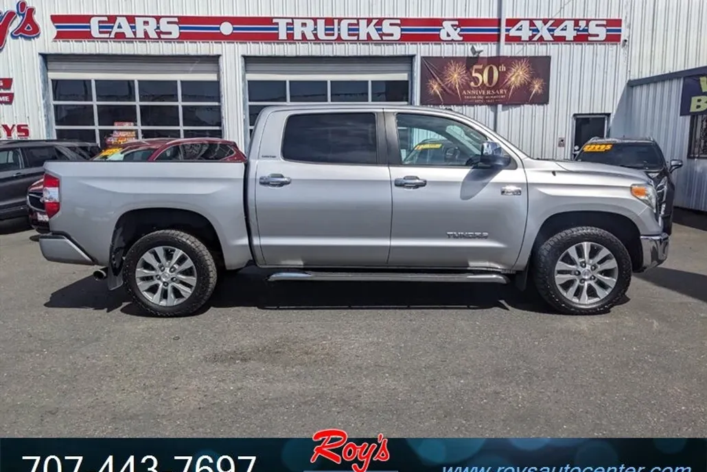 2017 Toyota Tundra Limited photo 1