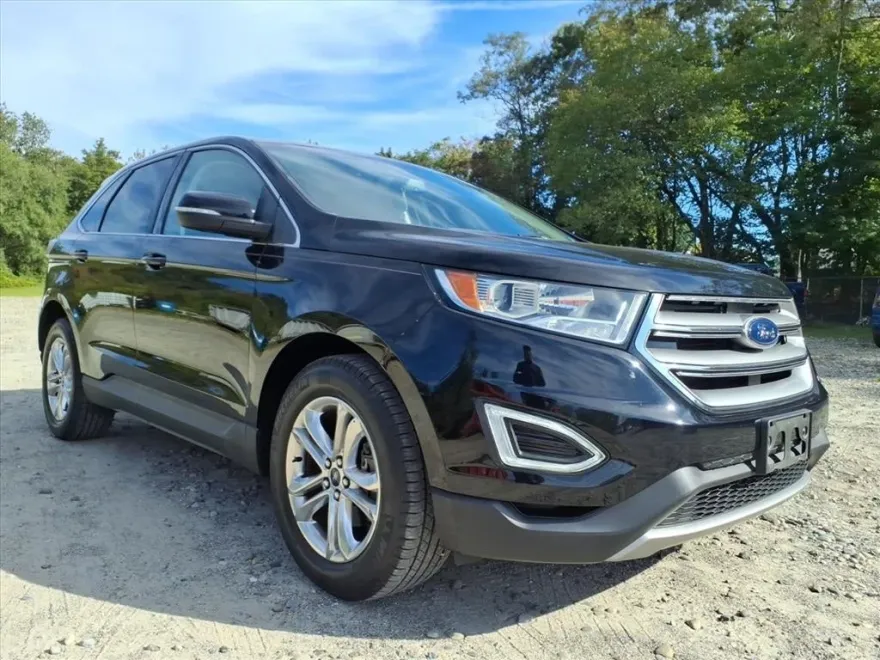 2018 Ford Edge SEL photo 1