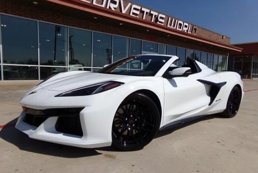 2024 Chevrolet Corvette Z06 Convertible 3LZ photo 1