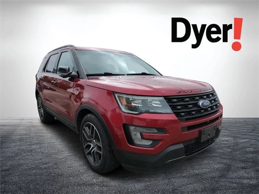 2016 Ford Explorer Sport photo 1