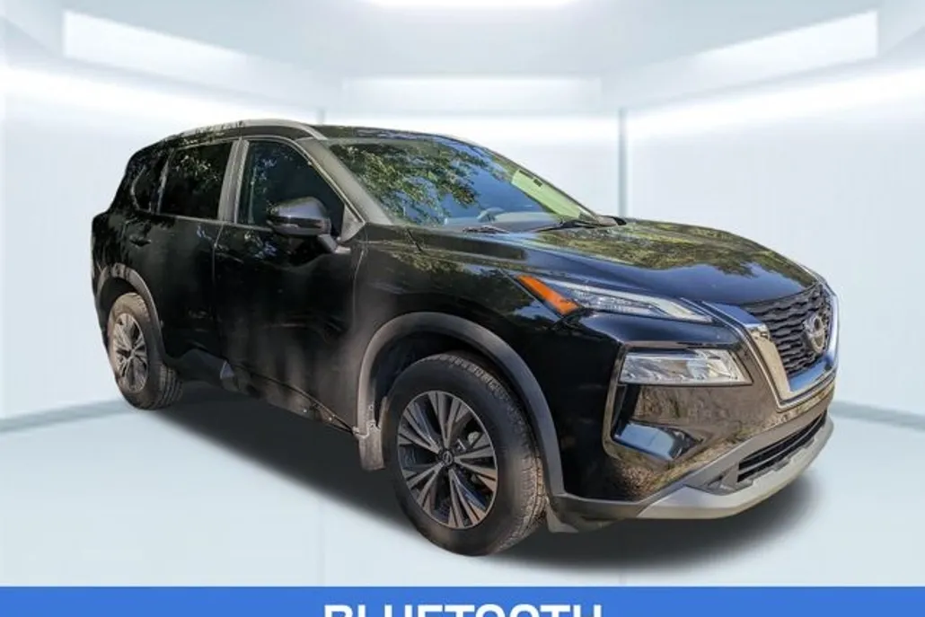 2022 Nissan Rogue SV photo 1