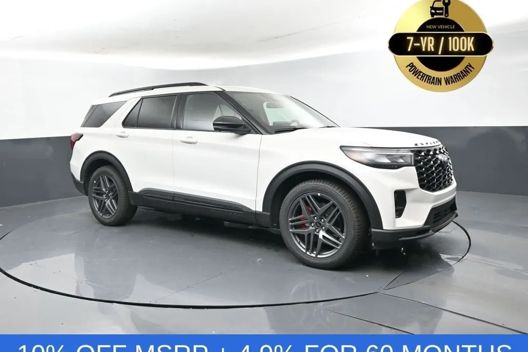 2025 Ford Explorer ST photo 1