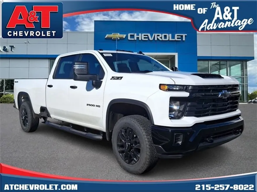 2025 Chevrolet Silverado 2500HD Custom photo 1