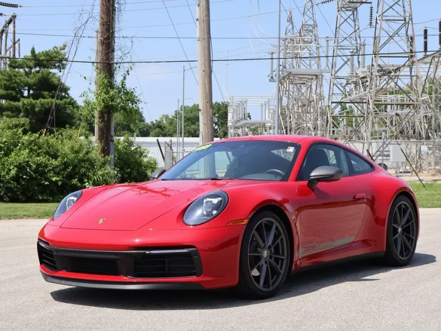 2023 Porsche 911 T photo 1