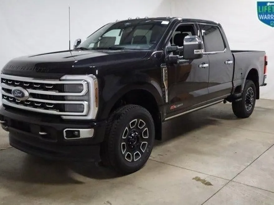 2024 Ford F-350 Platinum photo 1