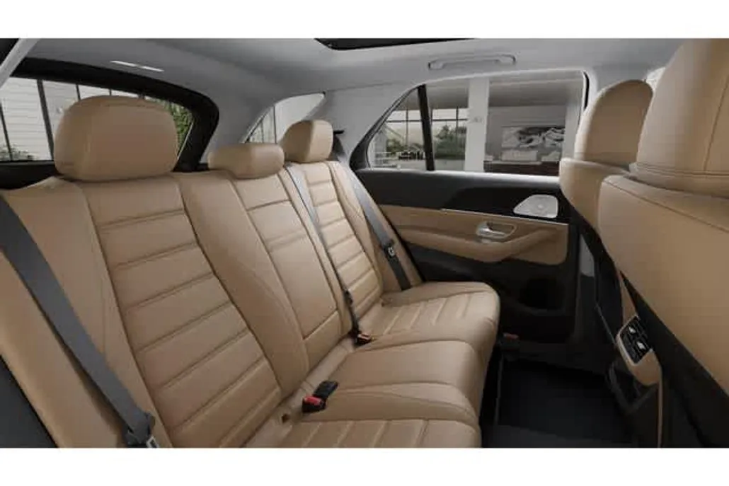 2025 Mercedes Benz GLE 350 4MATIC photo 1