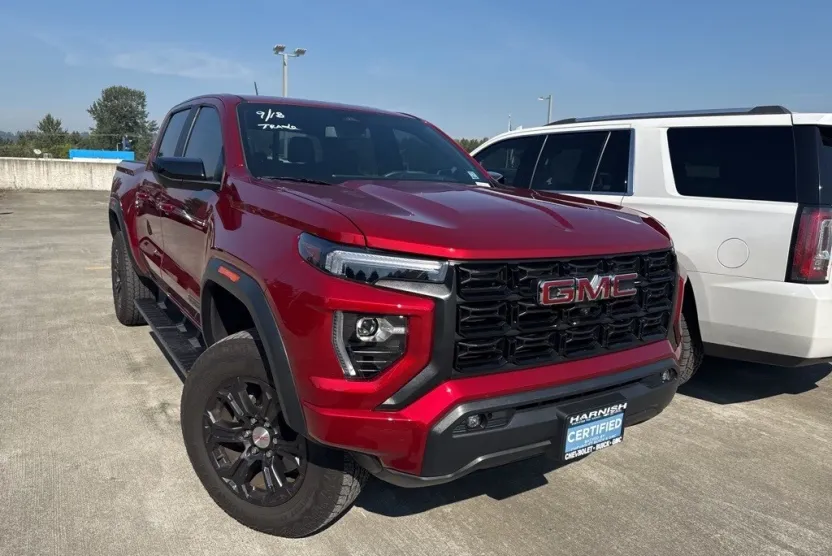 2023 Gmc Canyon Elevation photo 1
