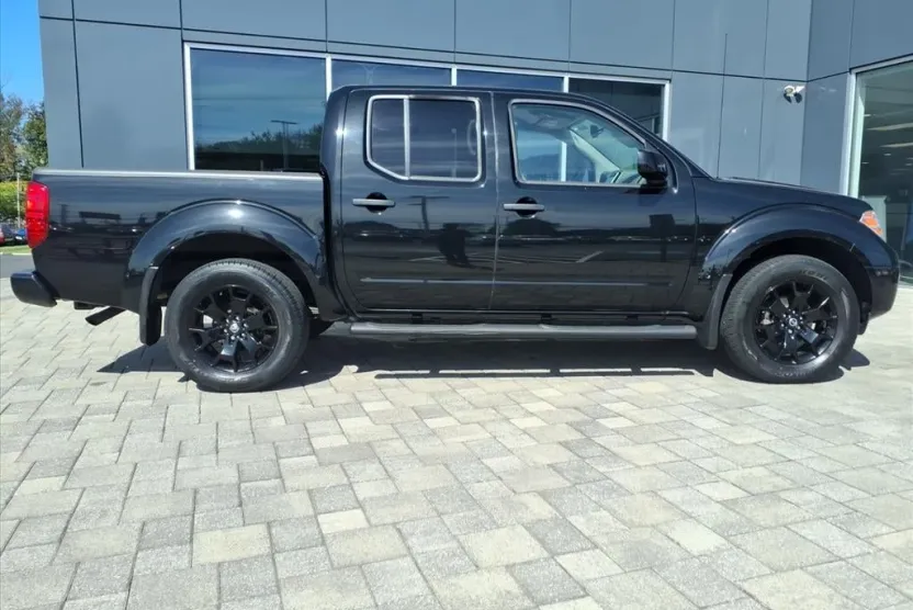 2021 Nissan Frontier SV photo 1