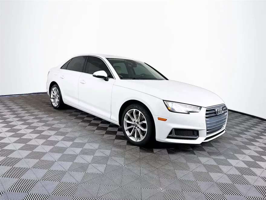 2019 Audi A4 Premium photo 1
