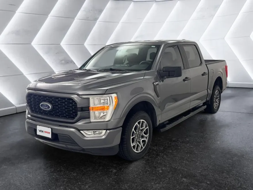 2021 Ford F-150 XL photo 1