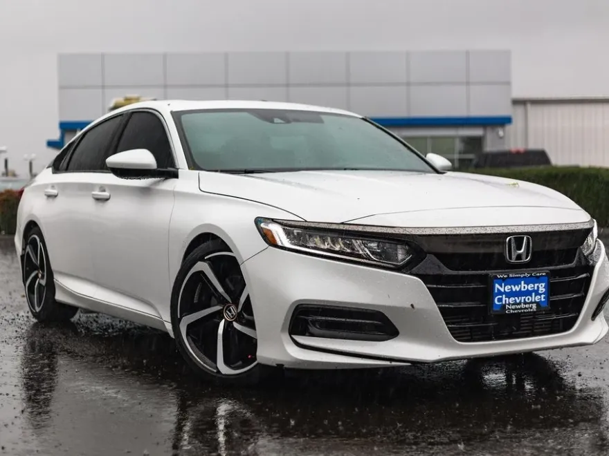 2019 Honda Accord Sport 2.0T photo 1