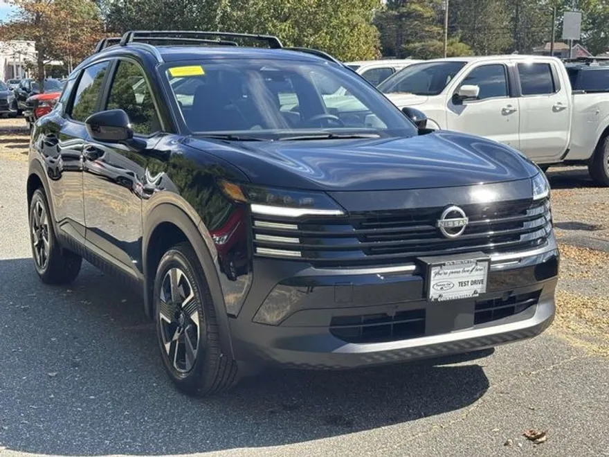 2026 Nissan Kicks SV photo 1