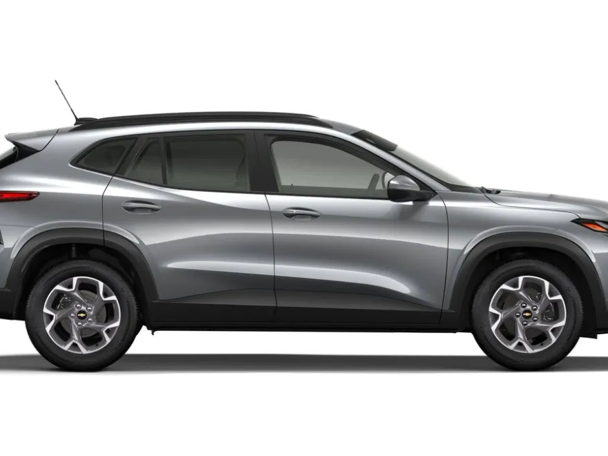 2026 Chevrolet Trax LT photo 1