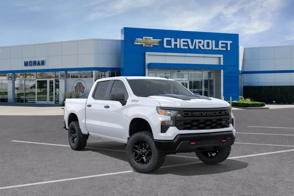 2026 Chevrolet Silverado 1500 Custom Trail Boss photo 1