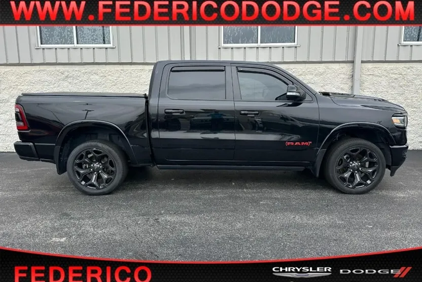 2022 Ram 1500 Limited photo 1