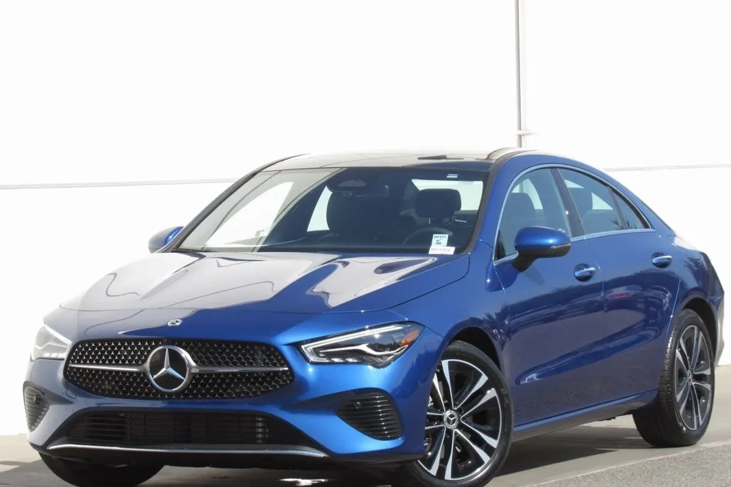 2026 Mercedes Benz CLA 250 4MATIC photo 1