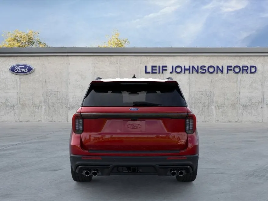 2025 Ford Explorer ST photo 1