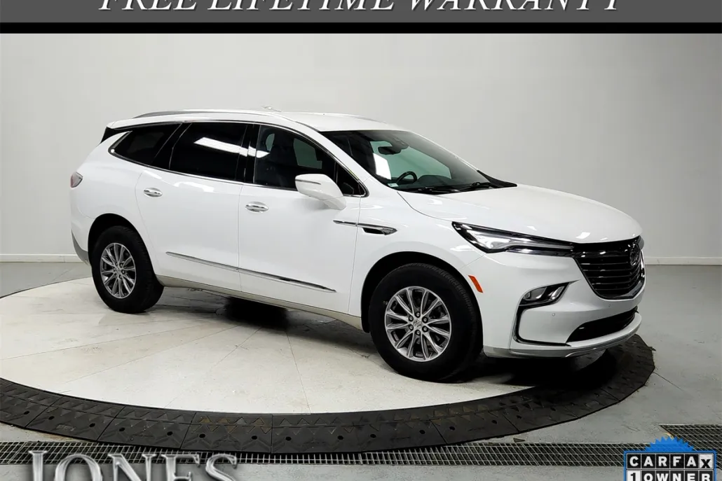 2024 Buick Enclave Premium photo 1