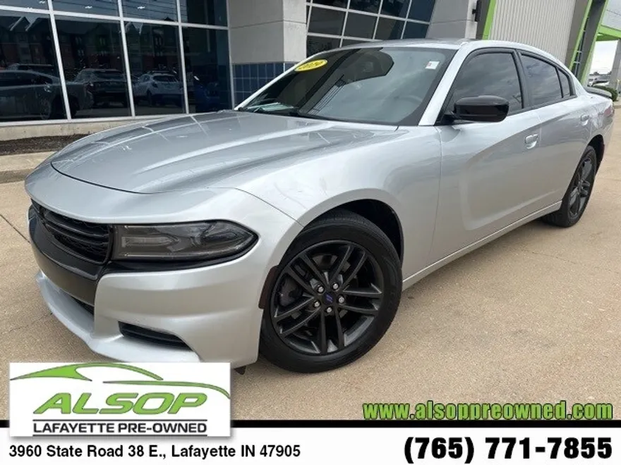 2019 Dodge Charger SXT photo 1