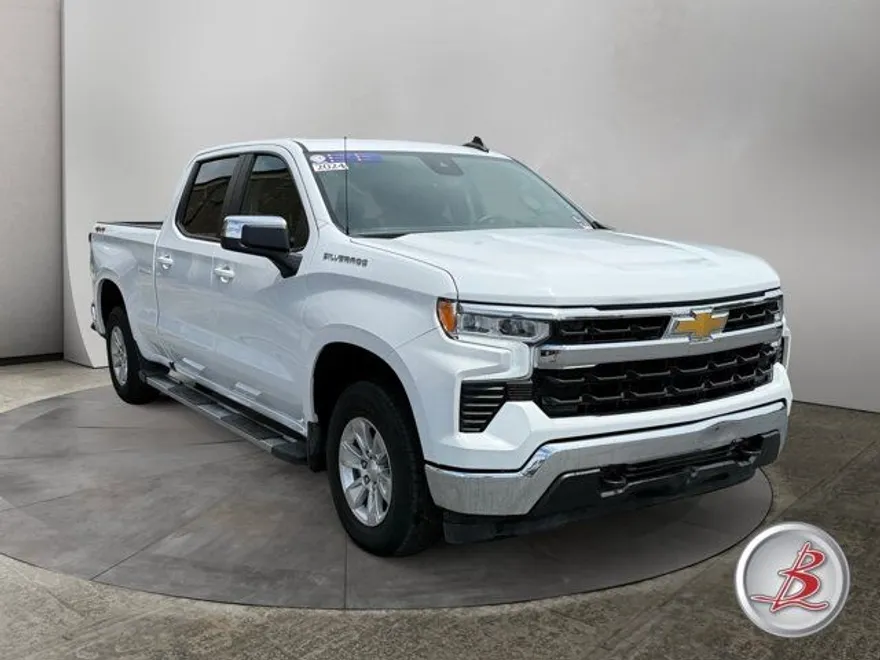 2024 Chevrolet Silverado 1500 LT photo 1