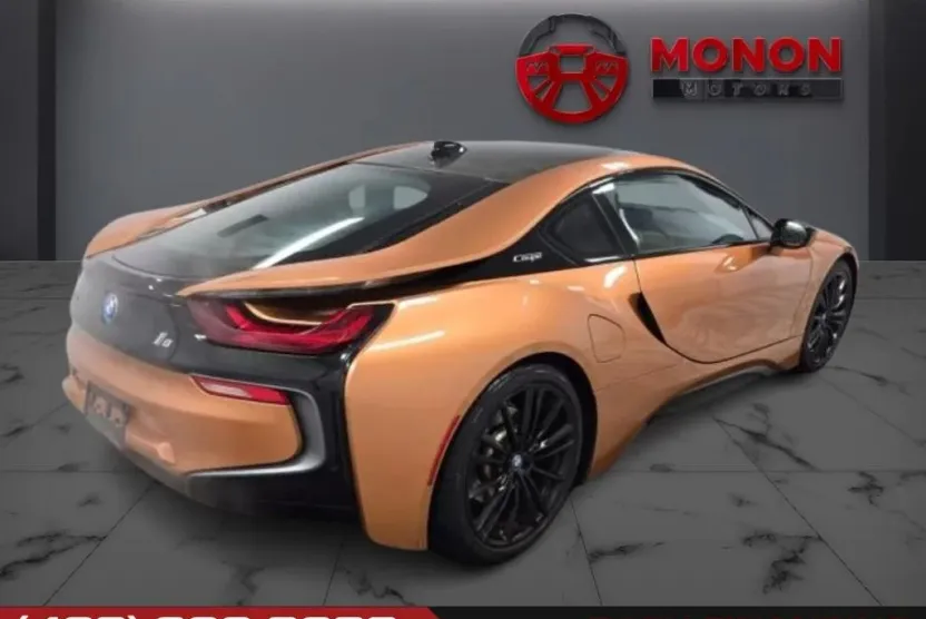 2019 Bmw i8 photo 1