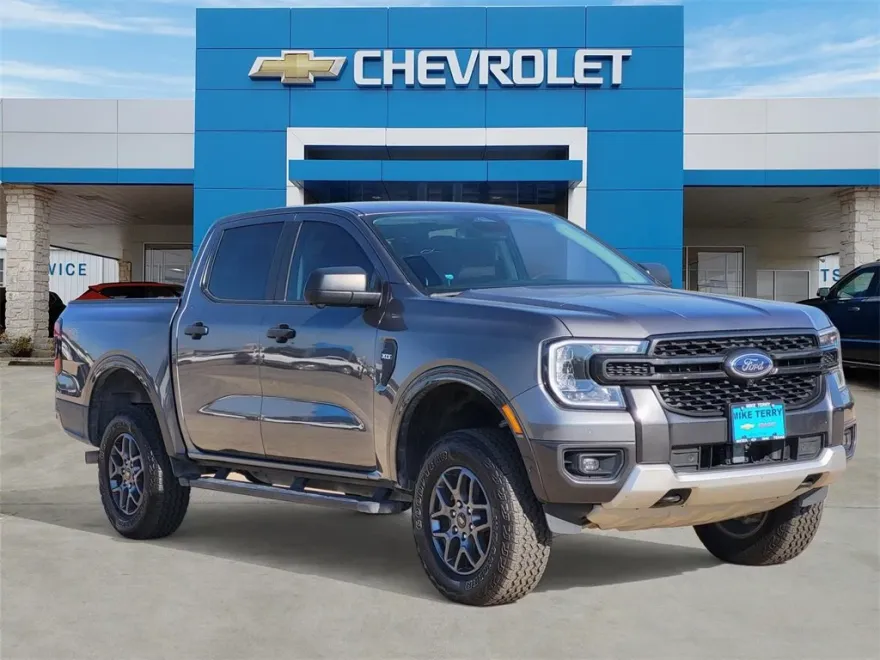 2024 Ford Ranger XLT photo 1