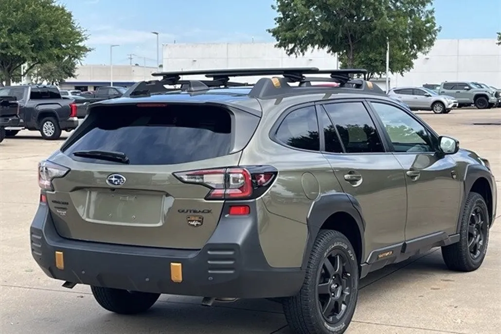 2023 Subaru Outback Wilderness photo 1