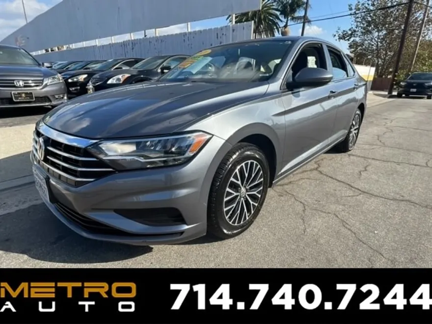 2021 Volkswagen Jetta SE photo 1