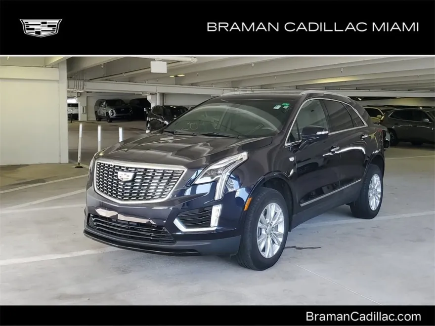 2022 Cadillac XT5 Luxury photo 1