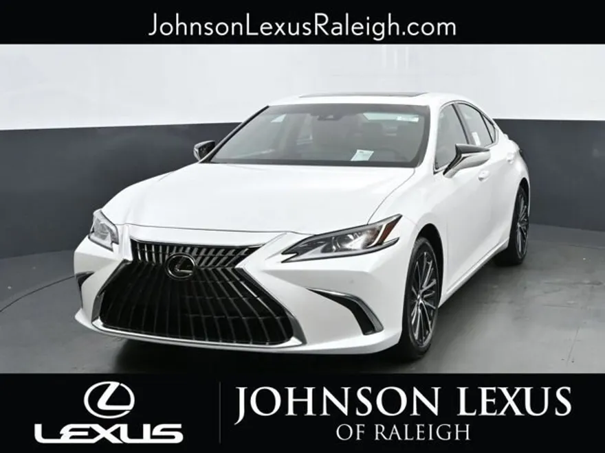 2025 Lexus ES 300h photo 1