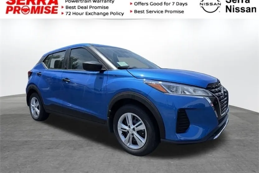 2025 Nissan Kicks Play S photo 1