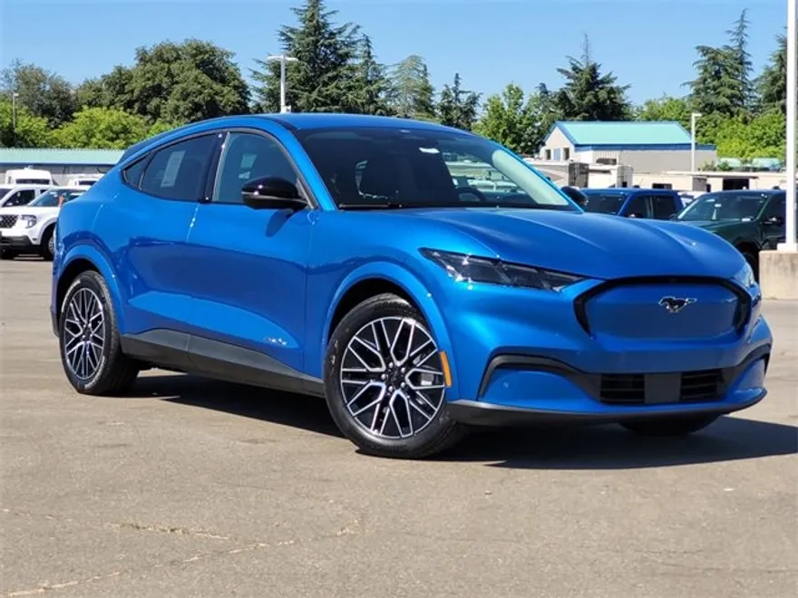 2025 Ford Mustang Mach-E Select photo 1