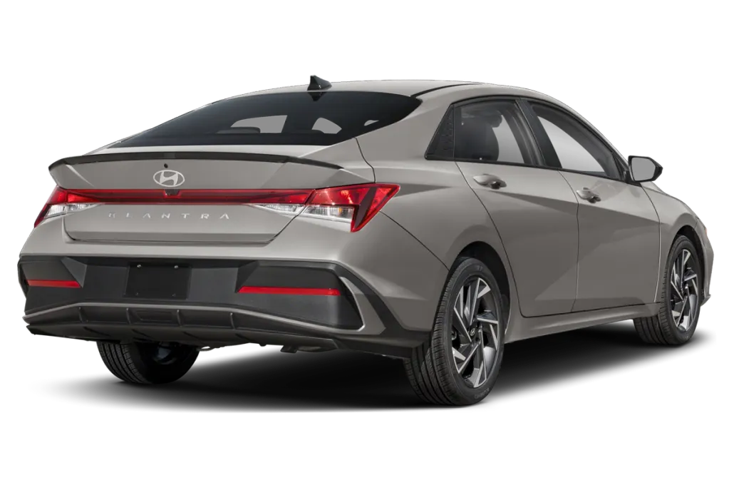 2025 Hyundai Elantra SEL Sport photo 1