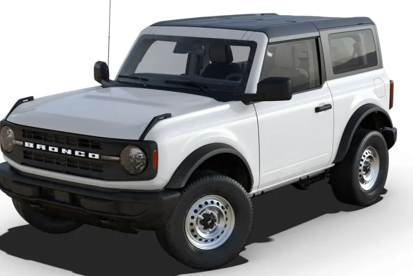 2025 Ford Bronco Base photo 1