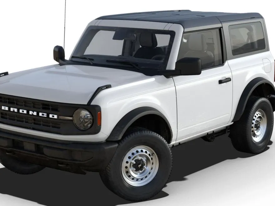 2025 Ford Bronco Base photo 1